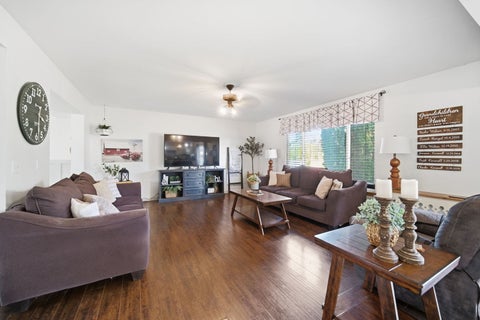 Tiny photo for 1220 Willow Way, Yorkville, IL 60560 (MLS # 12705259)