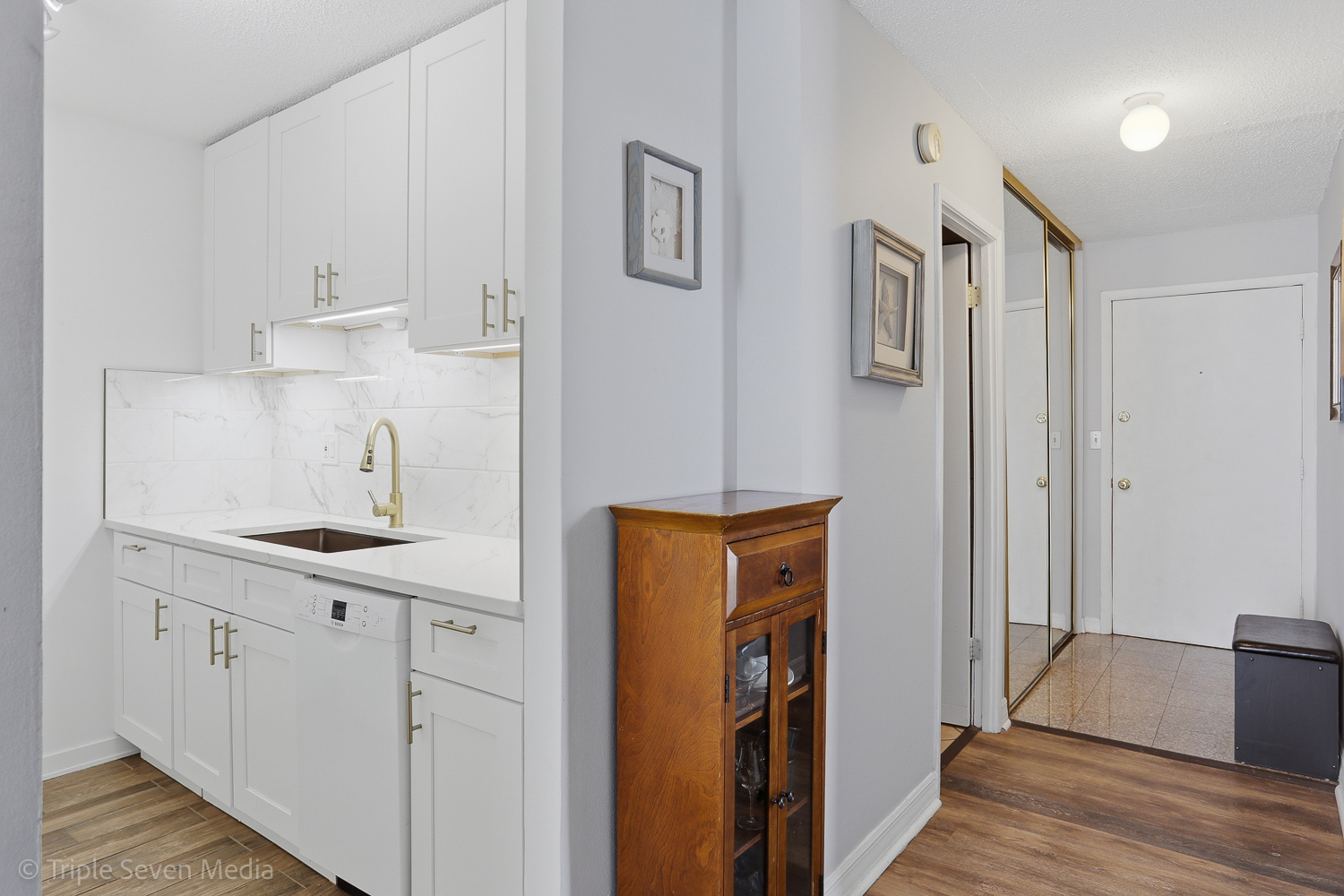 1043 S York Road 402