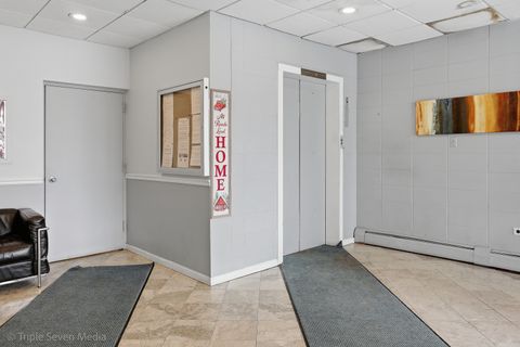 Tiny photo for 1043 S York Road #402, Bensenville, IL 60106 (MLS # 12592794)