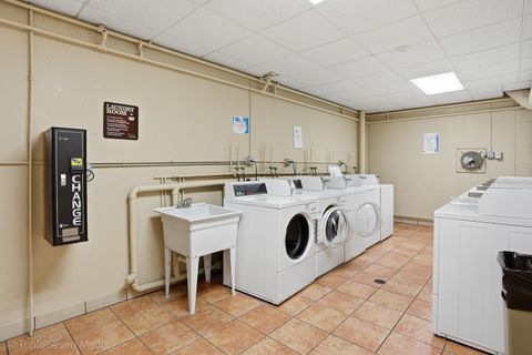 Tiny photo for 1043 S York Road #402, Bensenville, IL 60106 (MLS # 12592794)