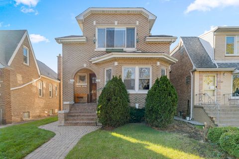6049 W Roscoe Street Chicago IL 60634
