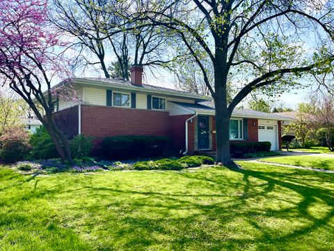 111 N Stevenson Lane Mount Prospect IL 60056
