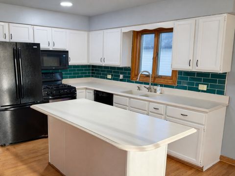 Tiny photo for 862 Omaha Court, Carol Stream, IL 60188 (MLS # 12567944)