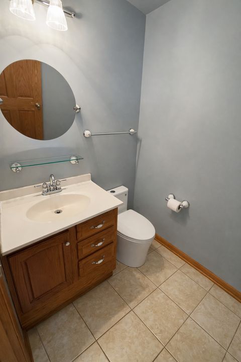 Tiny photo for 862 Omaha Court, Carol Stream, IL 60188 (MLS # 12567944)