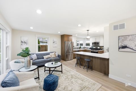 Tiny photo for 2002 Hawk Court, Rolling Meadows, IL 60008 (MLS # 12685086)
