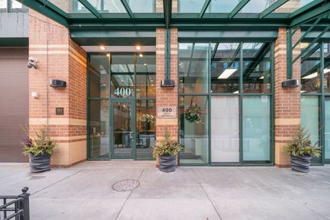 Tiny photo for 400 W Ontario Street #804, Chicago, IL 60654 (MLS # 12570807)