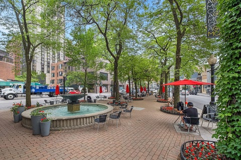 Tiny photo for 50 E Bellevue Place #1506, Chicago, IL 60611 (MLS # 12673212)