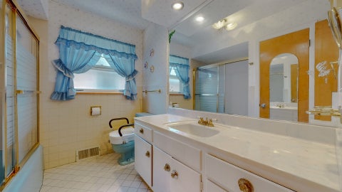 Tiny photo for 2816 W Bryn Mawr Avenue, Chicago, IL 60659 (MLS # 12657349)
