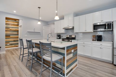 Tiny photo for 3650 Reddington Circle, Elgin, IL 60124 (MLS # 12616155)