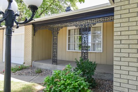 Tiny photo for 1542 E 18th Road, Streator, IL 61364 (MLS # 12456323)