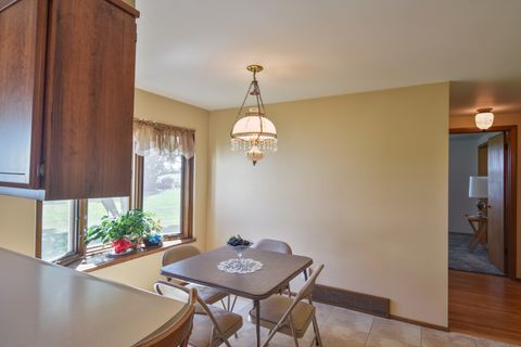 Tiny photo for 1542 E 18th Road, Streator, IL 61364 (MLS # 12456323)