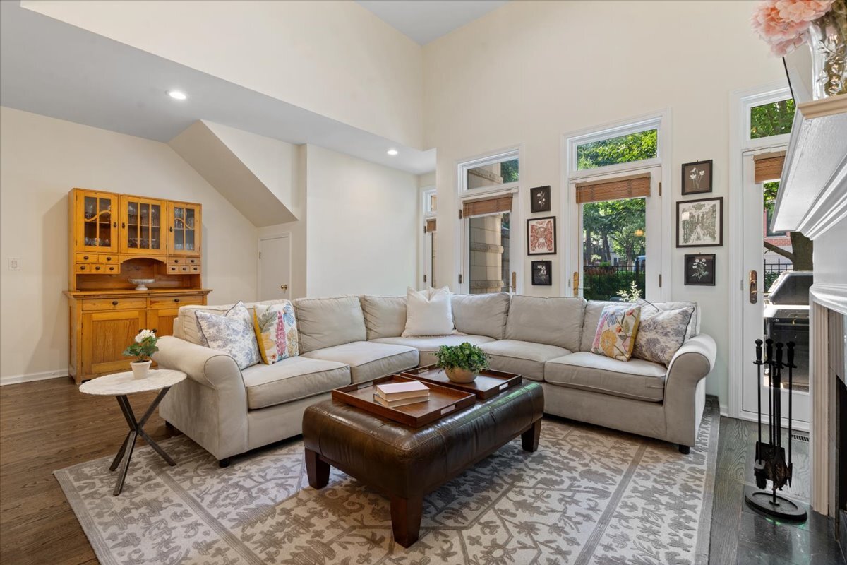 430 W Armitage Avenue I