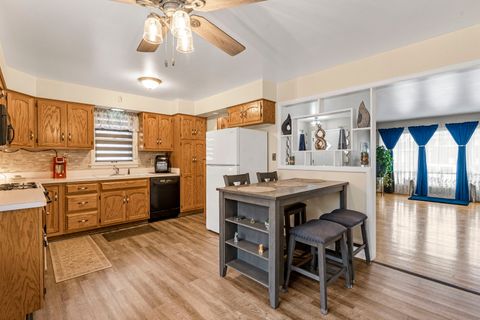 Tiny photo for 742 E 164th Place, South Holland, IL 60473 (MLS # 12570922)