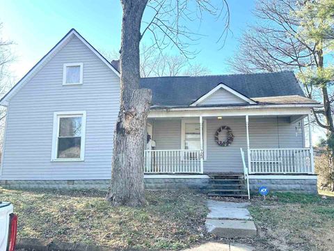 Photo of 723 N 9th Street, Murphysboro, IL 62966 (MLS # 100000557)