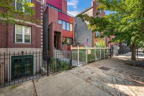 Tiny photo for 1308 N BOSWORTH Avenue #2, Chicago, IL 60622 (MLS # 12762244)