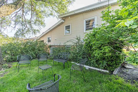 A home in Des Plaines