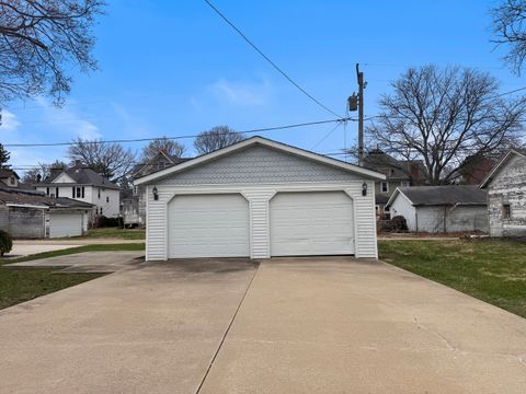Tiny photo for 307 W 11th Street, Sterling, IL 61081 (MLS # 12625749)