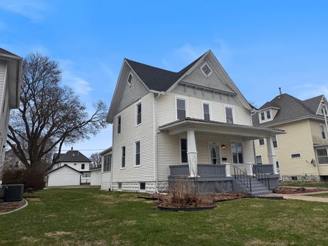 Tiny photo for 307 W 11th Street, Sterling, IL 61081 (MLS # 12625749)