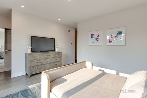 Tiny photo for 1304 N Lawndale Avenue, Chicago, IL 60651 (MLS # 12613844)