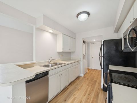 Tiny photo for 1102 N Knollwood Drive, Palatine, IL 60067 (MLS # 12518451)