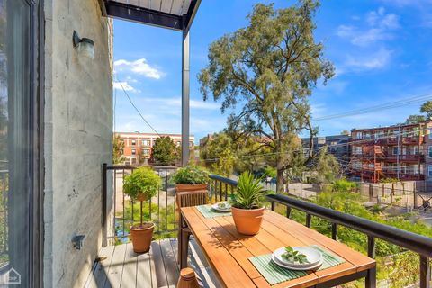 Tiny photo for 4417 S Indiana Avenue, Chicago, IL 60653 (MLS # 12524339)