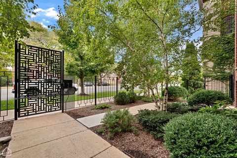 Tiny photo for 4417 S Indiana Avenue, Chicago, IL 60653 (MLS # 12524339)