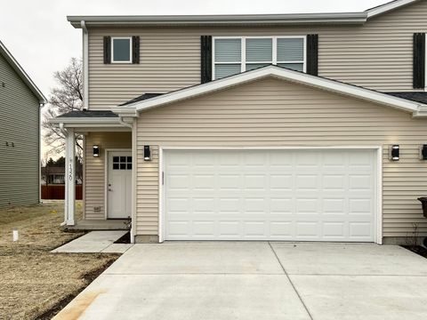 1320 8th Street Harvard IL 60033