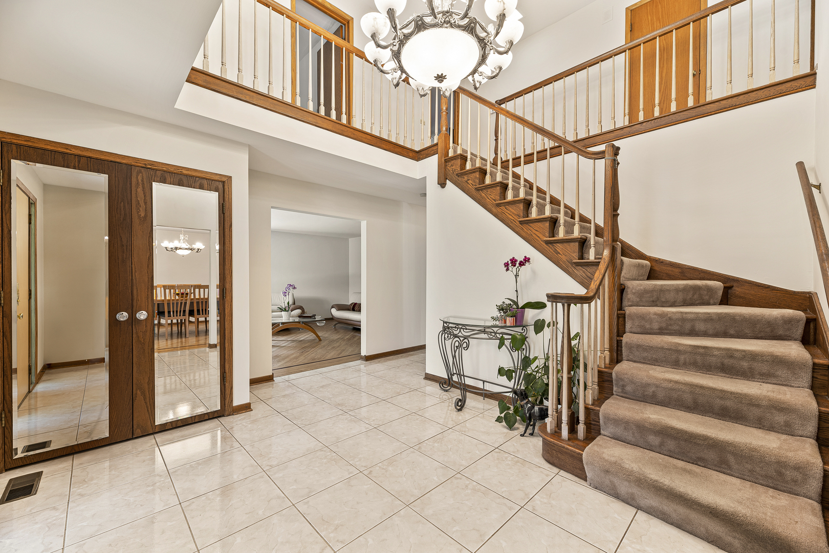 2380 Highmoor Road