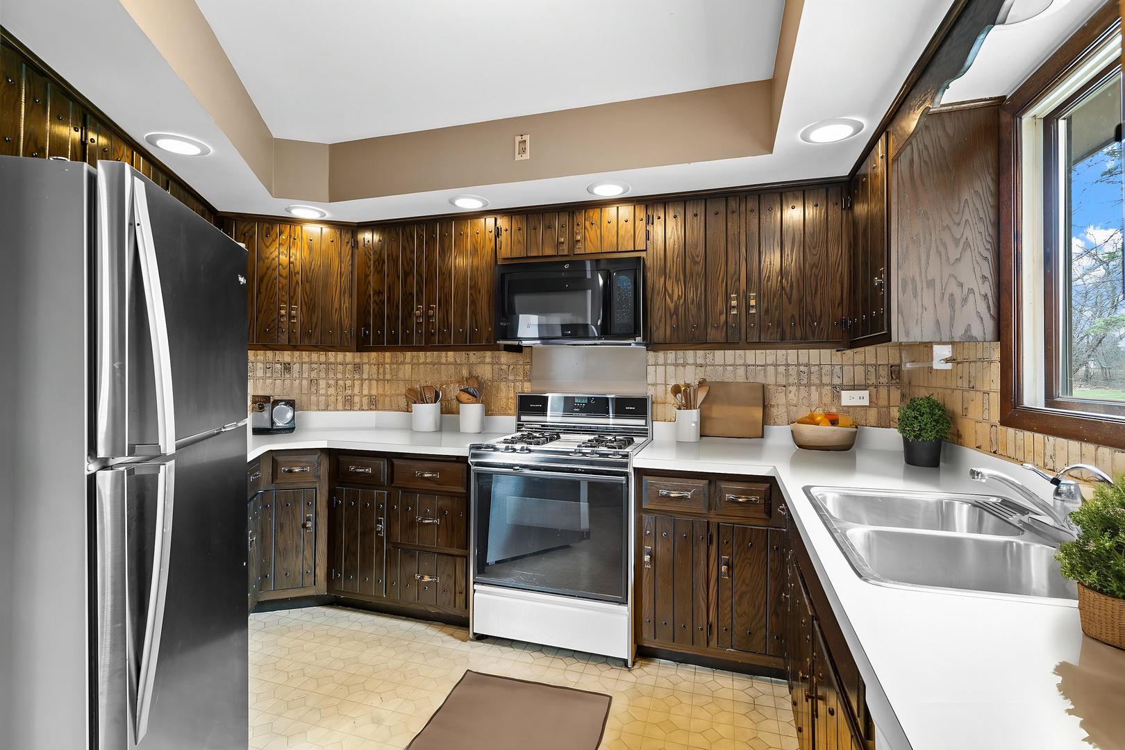 5 Echo Court