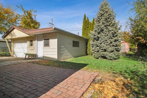 Tiny photo for 9930 Montrose Avenue, Schiller Park, IL 60176 (MLS # 12513077)