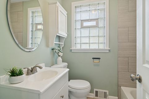 Tiny photo for 9930 Montrose Avenue, Schiller Park, IL 60176 (MLS # 12513077)