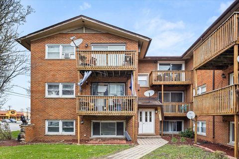 Tiny photo for 10747 S Harlem Avenue #B3, Worth, IL 60482 (MLS # 12611779)