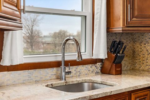 Tiny photo for 10747 S Harlem Avenue #B3, Worth, IL 60482 (MLS # 12611779)