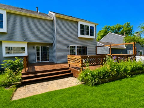 Tiny photo for 1279 Bison Trail, Carol Stream, IL 60188 (MLS # 12707053)