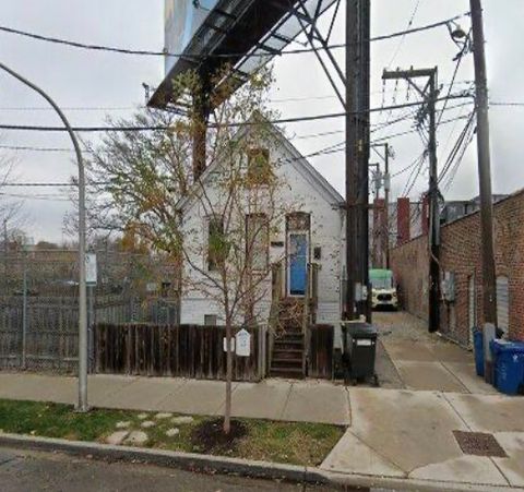 2144 N Wood Street Chicago IL 60614