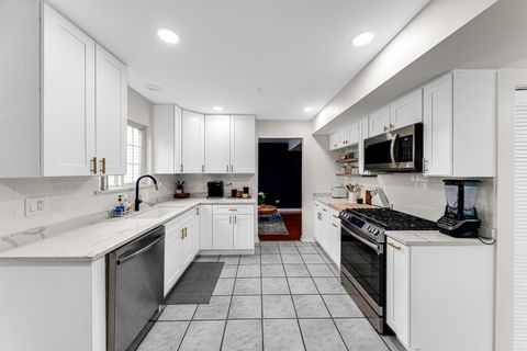 Tiny photo for 1165 Blackburn Drive, Grayslake, IL 60030 (MLS # 12620154)