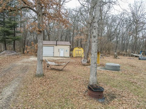 Tiny photo for 2821 Shadow Road, Momence, IL 60954 (MLS # 12574420)