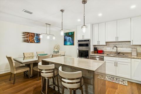 Tiny photo for 3110 Pheasant Creek Drive #318, Northbrook, IL 60062 (MLS # 12580324)