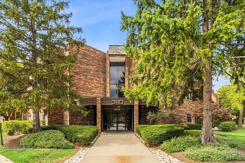 3110 Pheasant Creek Drive 318 Northbrook IL 60062