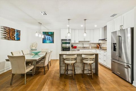 Tiny photo for 3110 Pheasant Creek Drive #318, Northbrook, IL 60062 (MLS # 12580324)