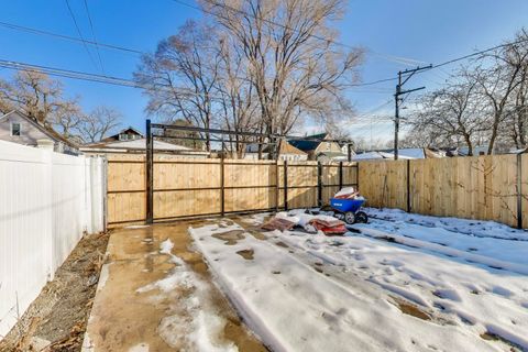 Tiny photo for 7633 S Eberhart Avenue, Chicago, IL 60619 (MLS # 12500496)