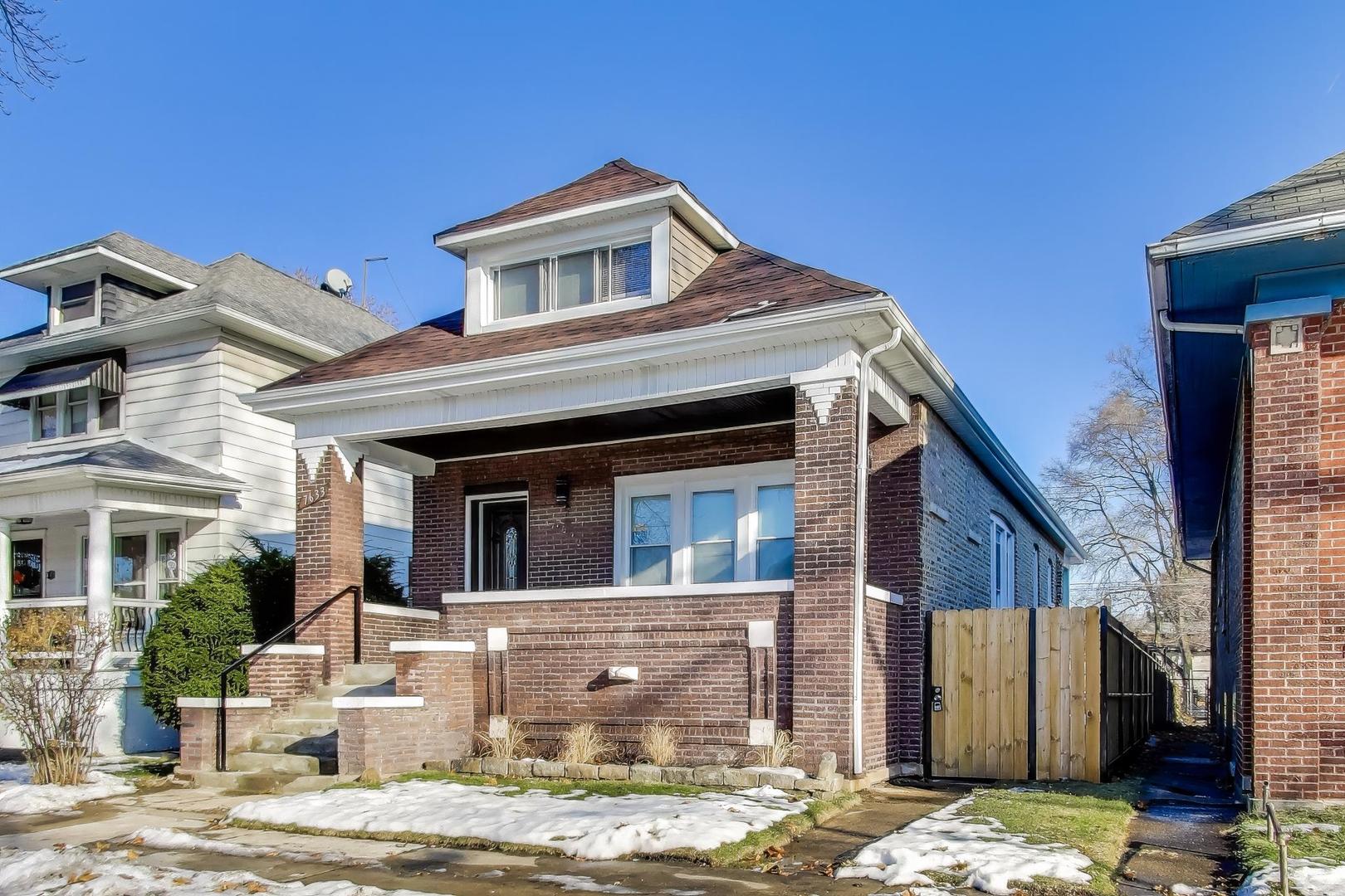 7633 S Eberhart Avenue