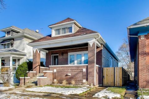 Tiny photo for 7633 S Eberhart Avenue, Chicago, IL 60619 (MLS # 12500496)