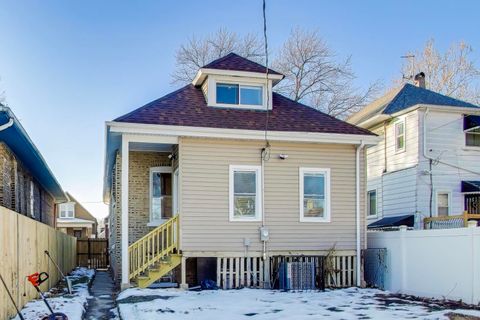 Tiny photo for 7633 S Eberhart Avenue, Chicago, IL 60619 (MLS # 12500496)