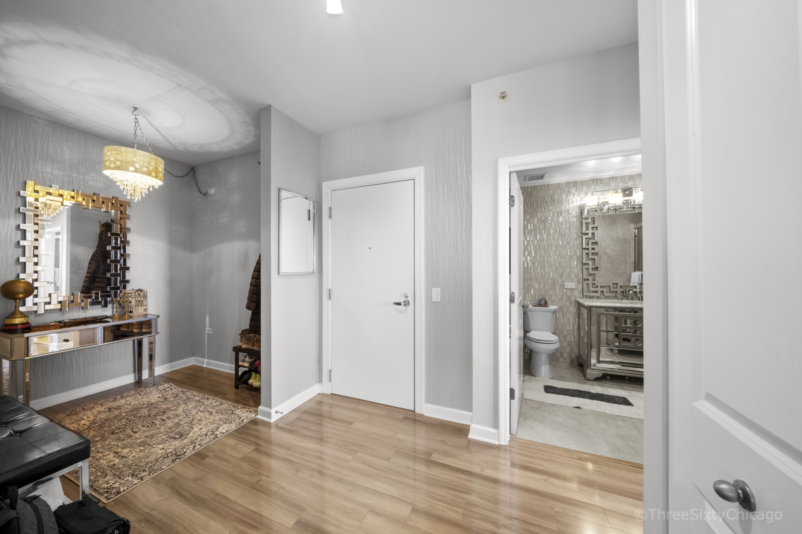 100 E 14th Street 2706