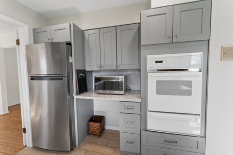 Tiny photo for 1004 N Greenfield Lane, Mount Prospect, IL 60056 (MLS # 12614510)