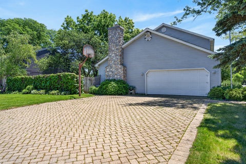 Tiny photo for 241 Wakefield Lane, Geneva, IL 60134 (MLS # 12648712)