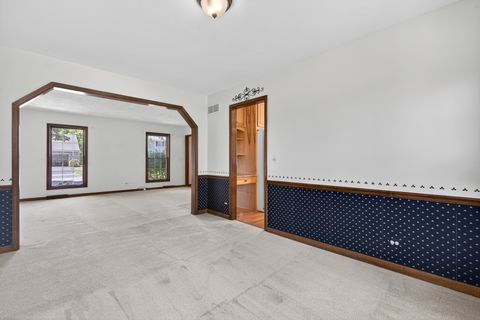 Tiny photo for 241 Wakefield Lane, Geneva, IL 60134 (MLS # 12648712)