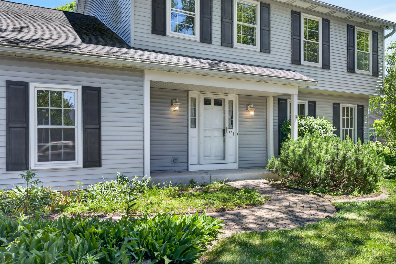 241 Wakefield Lane