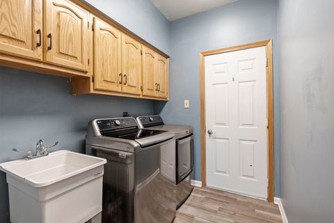 Tiny photo for 9 Lake Katherine Drive, Palos Heights, IL 60463 (MLS # 12514068)